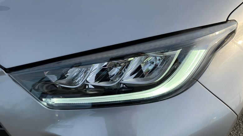 Toyota Yaris 1.5 Hybrid Design 5dr CVT Hybrid Hatchback